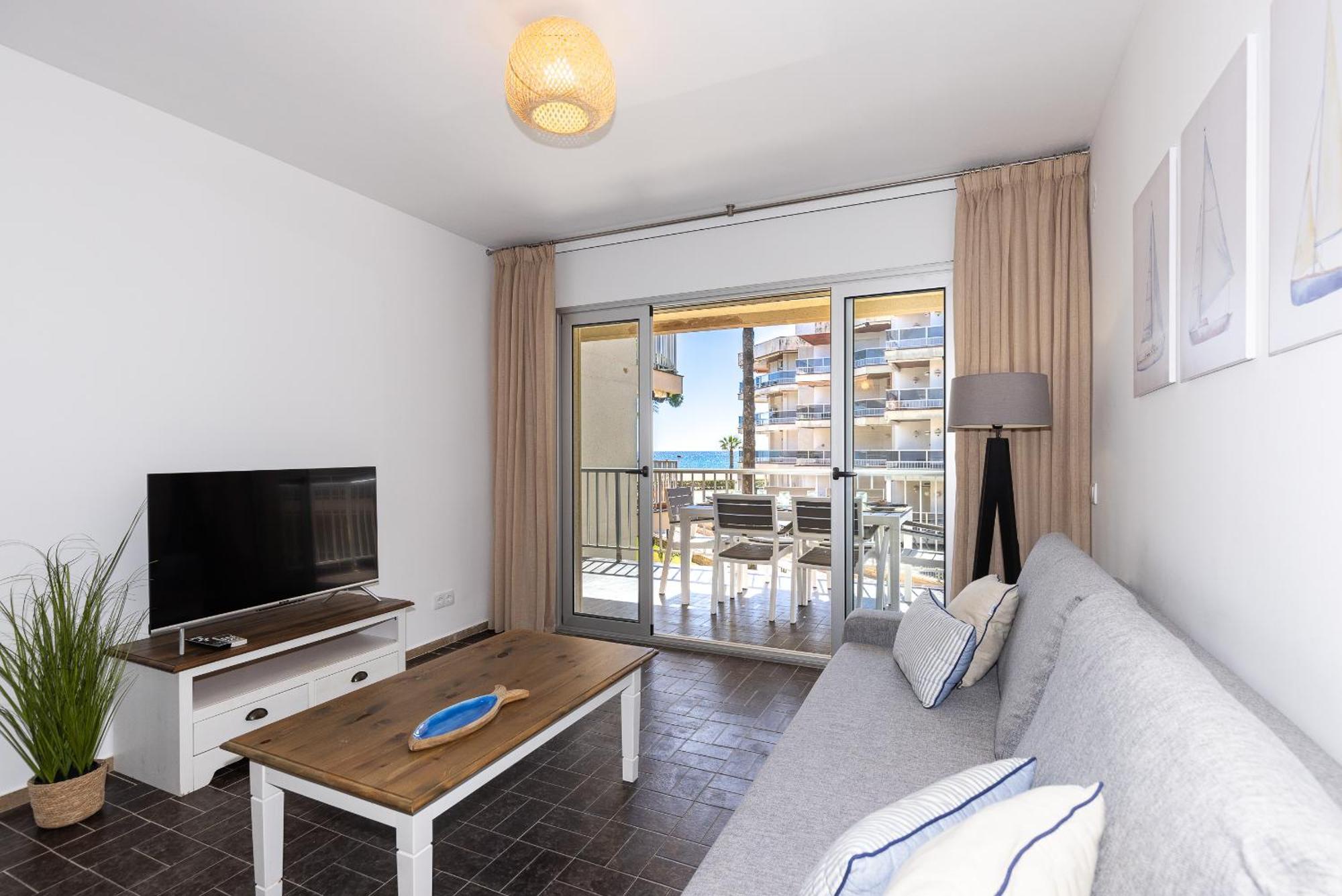 Uhc Dms Family Apartments Камбрильс Номер фото